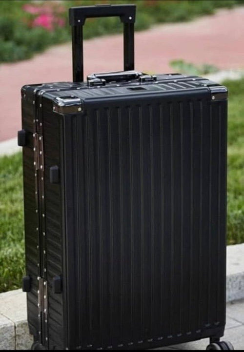 5kg suitcase - BerLuxe Haven