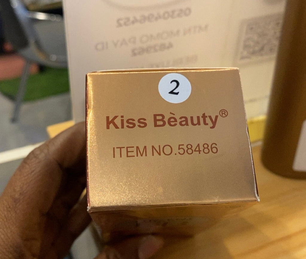 BB makeup foundation Shade 2 - BerLuxe Haven