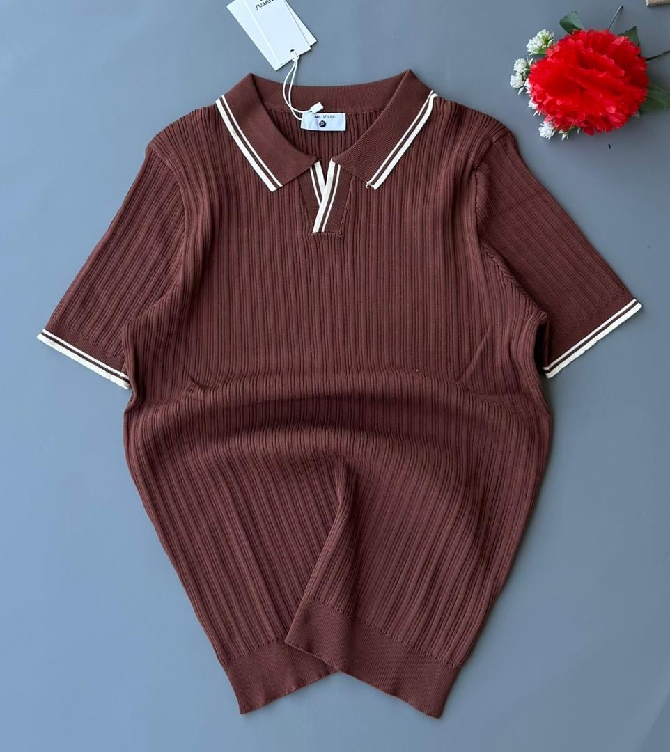 Brown knitted too - BerLuxe Haven
