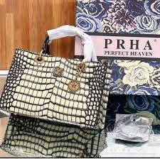 Carrie bag - BerLuxe Haven