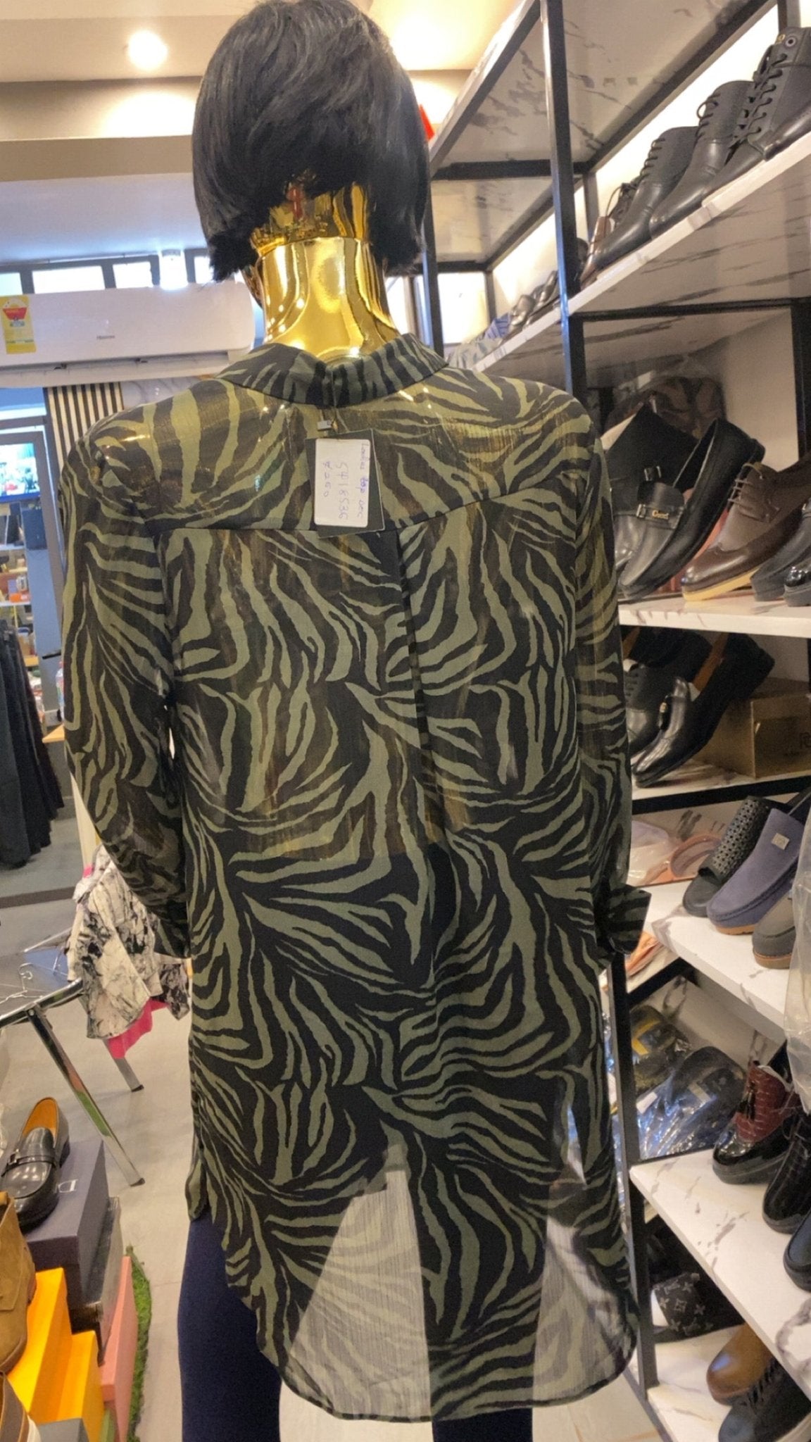 Clara shirt - BerLuxe Haven