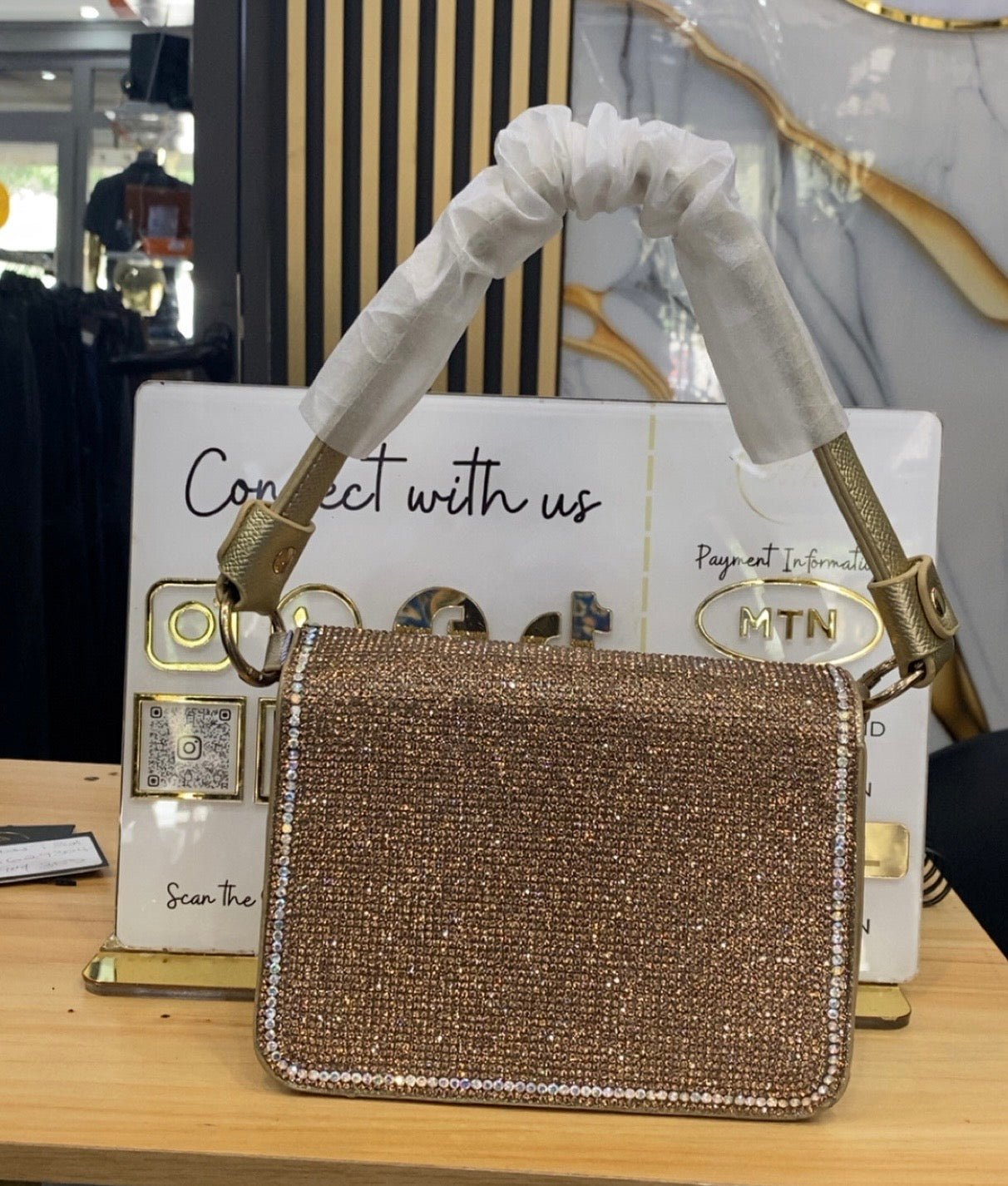 Jasmine clutch - BerLuxe Haven