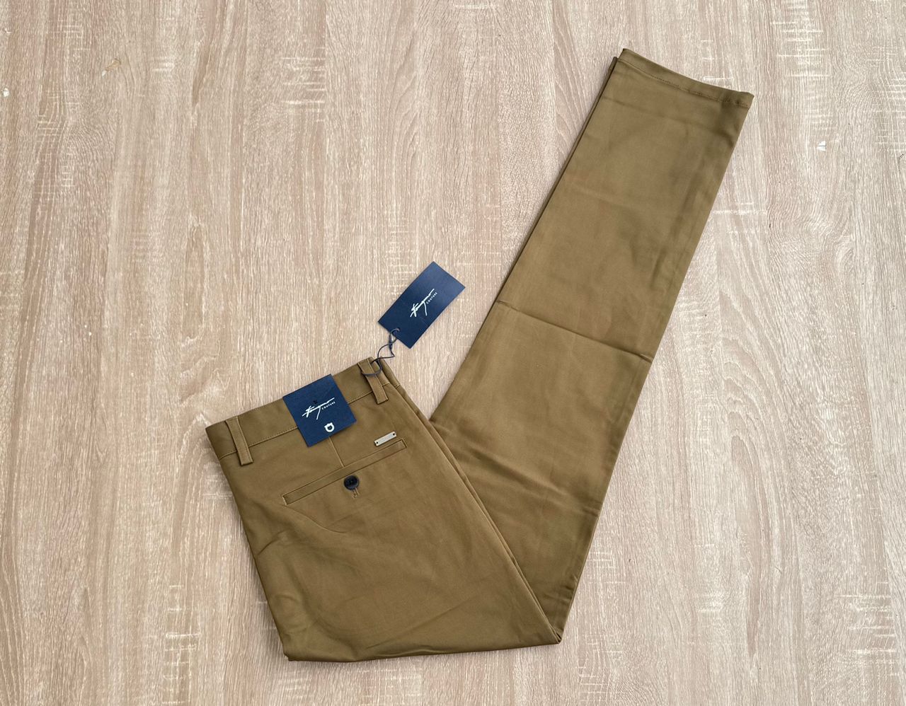 Khaki pants - BerLuxe Haven