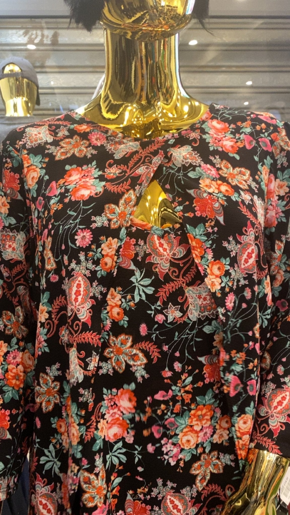 Lala top - BerLuxe Haven